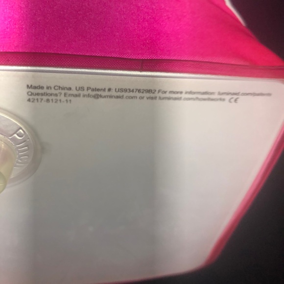 Supreme Solar Powered Luminaid Lantern - Picture 3 of 3